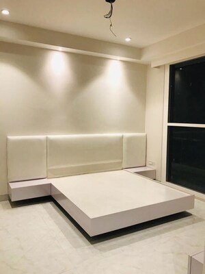 Bedroom in 3 BHK Builder Floor at Nirvana Country – for Rent