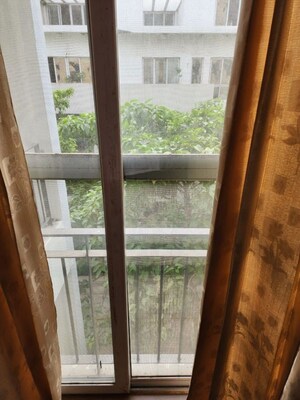 Balcony in 3.5 BHK Apartment at Vatika City, Sector 49 – for Rent