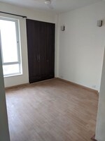3.5 BHK + Servant Room 2050 Sq.Ft. Apartment in Unitech Escape