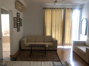Living Room in 3.5 BHK Apartment at Unitech Harmony, Sector 50 – for Rent
