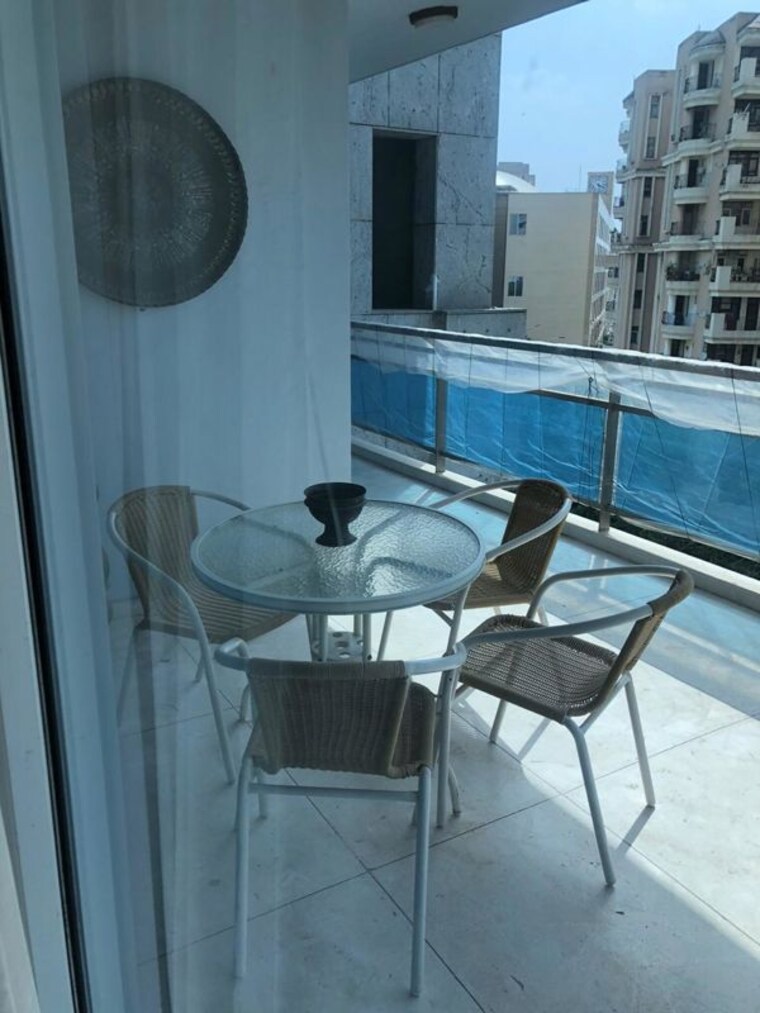 Team Area, unitech-harmony 2.5 Bedroom 1796 Sq.Ft. Apartment In Sector 50 Gurgaon 10425034