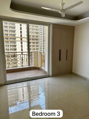 Room in 3 BHK Apartment at Kharar Road – for Rent