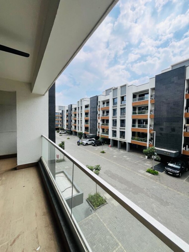 Balcony, birla-navya 3 Bedroom 1600 Sq.Ft. Apartment In Sector 63a Gurgaon 10425043