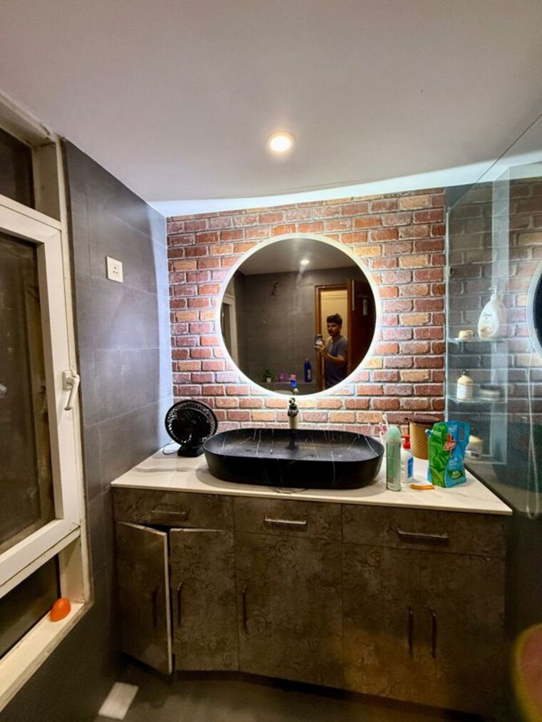 Bathroom, jaypee-green-the-star-court 2 Bedroom 1820 Sq.Ft. Apartment In Jaypee Greens Greater Noida 10425056