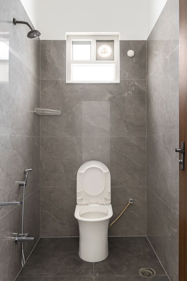Bathroom, madhapur 1 Bedroom 600 Sq.Ft. Builder Floor In Madhapur Hyderabad 10425091