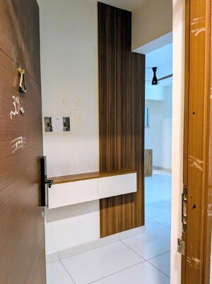 Room in 3 BHK Apartment at Prestige Green Gables, Panathur – for Rent