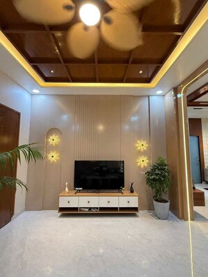 Bedroom in 5 BHK Independent House at Mansarovar Extension – for Sale
