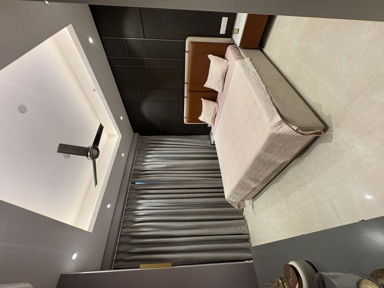 Room, supertech-supernova-spira-suites 1 RK 695 Sq.Ft. Apartment In Sector 94 Noida 10398966