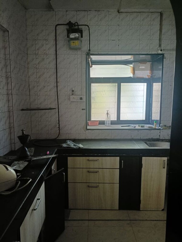 Kitchen, gorai-pragati-chs 2 Bedroom 750 Sq.Ft. Apartment In Borivali West Mumbai 10425134