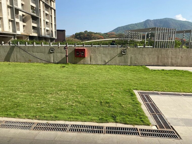 Exterior View, godrej-emerald 2 Bedroom 802 Sq.Ft. Apartment In Ghodbunder Road Thane 10423649