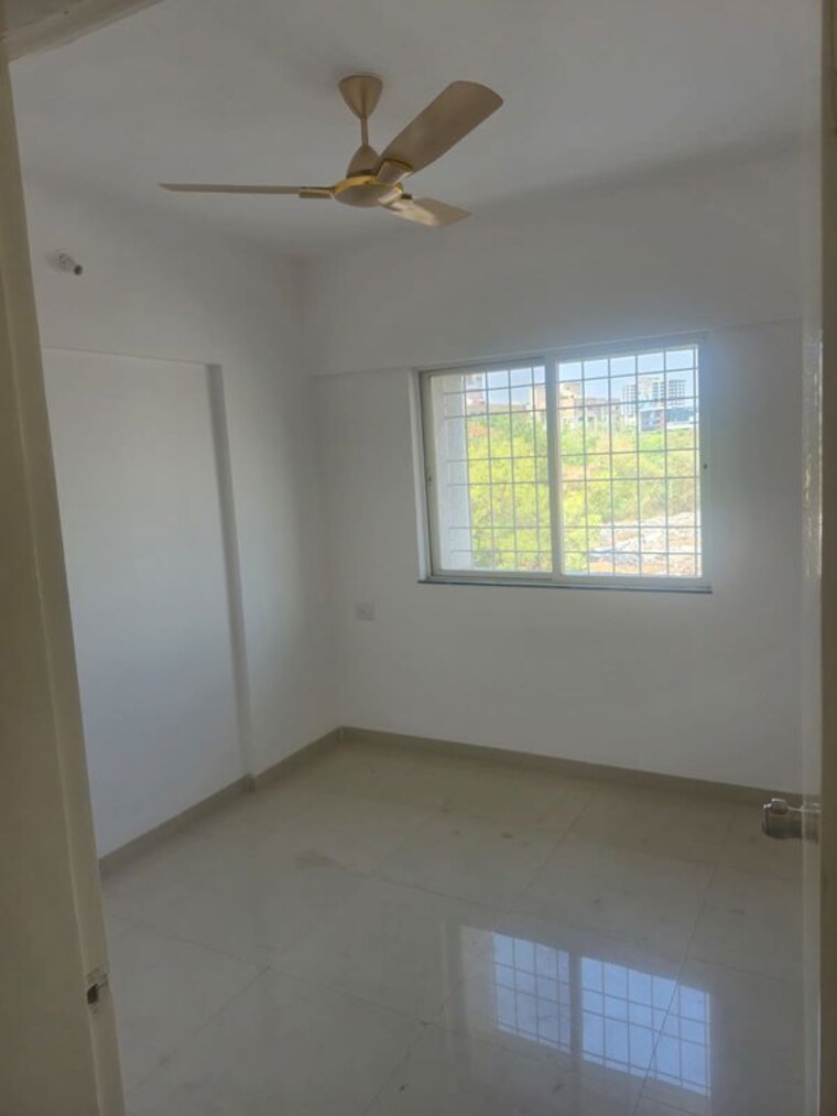 Room, nirmiti-25-east 2 Bedroom 855 Sq.Ft. Apartment In Kharadi Pune 10425197