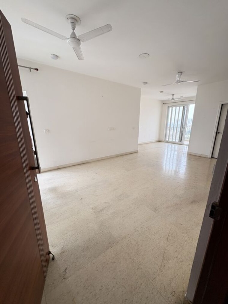 Living Room, emaar-the-palm-drive-the-premier-terraces 3 Bedroom 2100 Sq.Ft. Apartment In Sector 66 Gurgaon 10422676