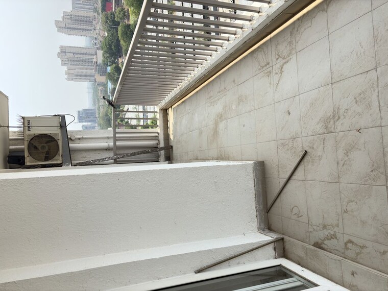 Balcony, emaar-the-palm-drive-the-premier-terraces 3 Bedroom 2100 Sq.Ft. Apartment In Sector 66 Gurgaon 10422676