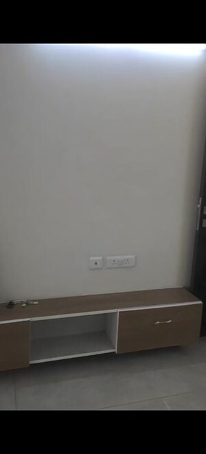 Furnished Amenities in 3 BHK Apartment at Candeur 40, Miyapur – for Rent
