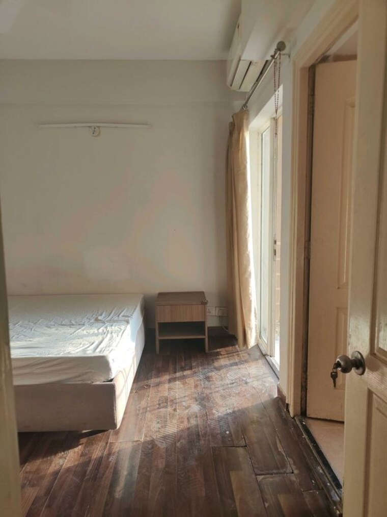 Bedroom, paras-tierea-studio-apartments 1 Bedroom 455 Sq.Ft. Apartment In Sector 137 Noida 10424868