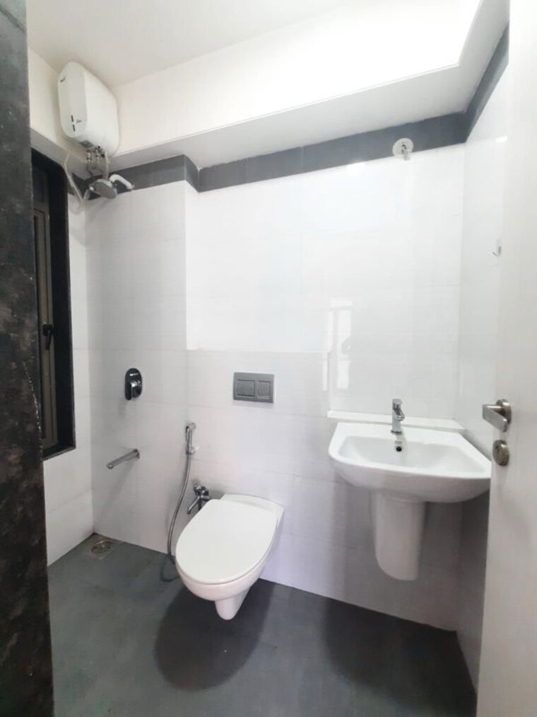 Bathroom, rustomjee-bella-phase-1 2 Bedroom 576 Sq.Ft. Apartment In Bhandup West Mumbai 10425231