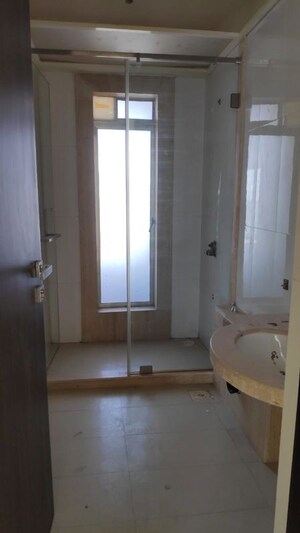 Bathroom in 4 BHK Apartment at Raj Grandeur, Powai – for Rent