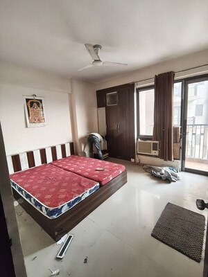 Bedroom in 2 BHK Apartment at Logix Blossom County, Sector 137 – for Rent