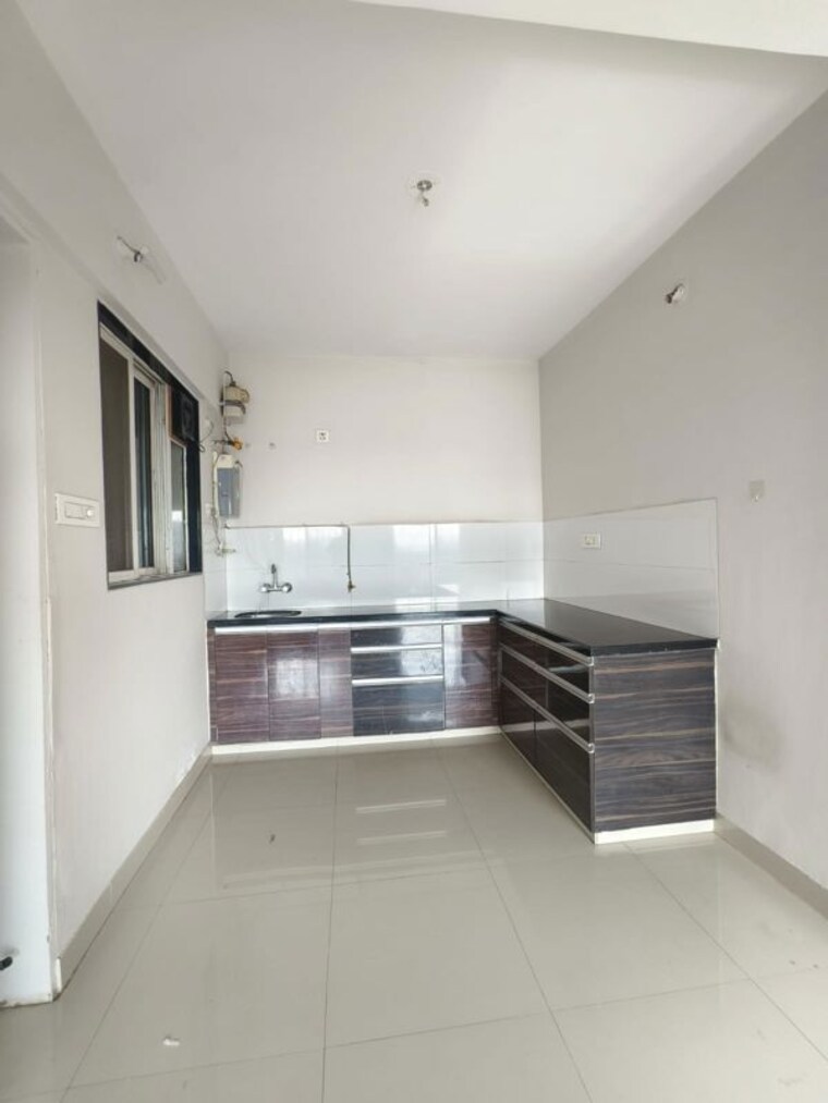 Kitchen, brahma-waterbay 2 Bedroom 820 Sq.Ft. Apartment In Kalyani Nagar Pune 10425223