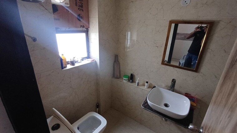Bathroom, logix-blossom-county 2 Bedroom 1040 Sq.Ft. Apartment In Sector 137 Noida 10425278