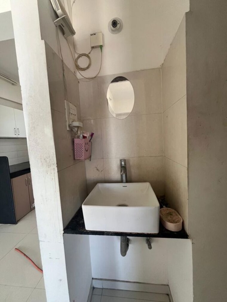 Bathroom, highpoint-itrend-homes-phase-2 2 Bedroom 750 Sq.Ft. Apartment In Hinjewadi Pune 10425279