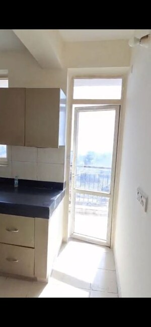 Furnished Amenities in 4 BHK Apartment at BPTP Park Elite Premium, Sector 84 – for Rent