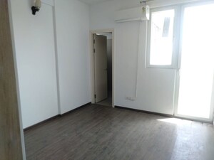 3 BHK Apartment For Sale in Emaar The Enclave, Sector 66