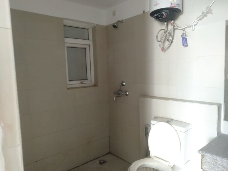 Bathroom, emaar-the-enclave 3 Bedroom 1920 Sq.Ft. Apartment In Sector 66 Gurgaon 10424187