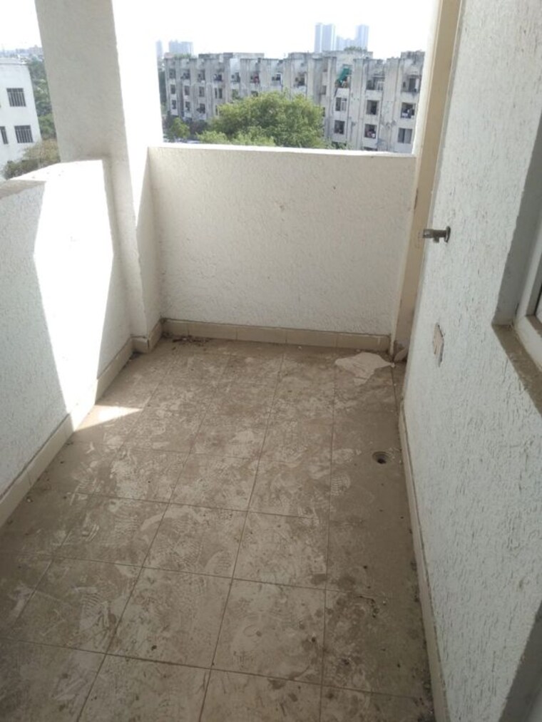 Balcony, emaar-the-enclave 3 Bedroom 1920 Sq.Ft. Apartment In Sector 66 Gurgaon 10424187