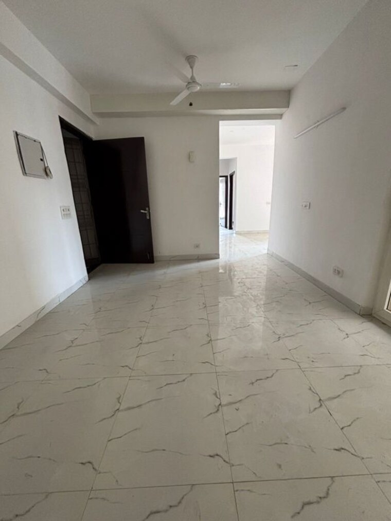 Room, casa-woodstock 2 Bedroom 1115 Sq.Ft. Apartment In Sector 16c Greater Noida Greater Noida 10403324