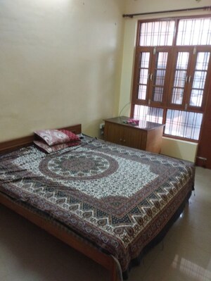 2 BHK Villa For Rent in Maulviganj