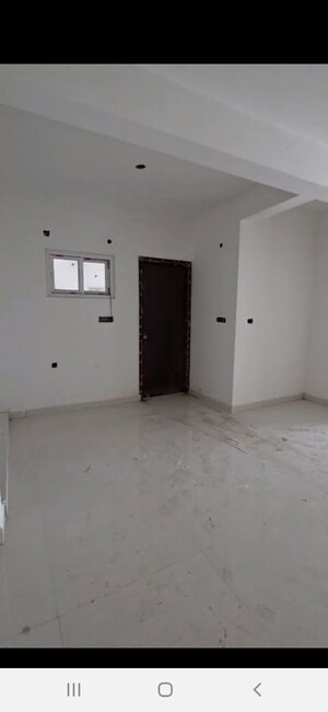 Room in 3 BHK Apartment at Aakriti Cyan, Tellapur – for Sale