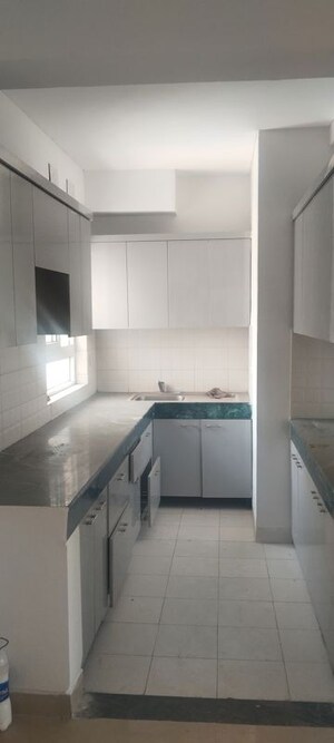 Kitchen in 3 BHK Builder Floor at Sector 84 – for Rent