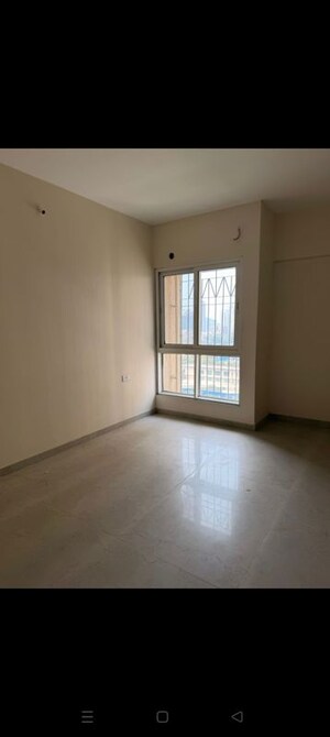 Room in 2 BHK Apartment at Dosti West County, Balkum Pada – for Rent