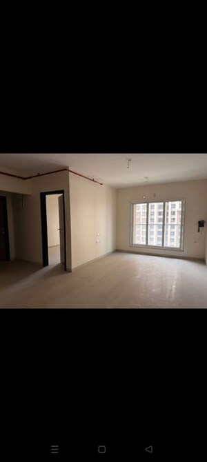 Room in 2 BHK Apartment at Dosti West County, Balkum Pada – for Rent