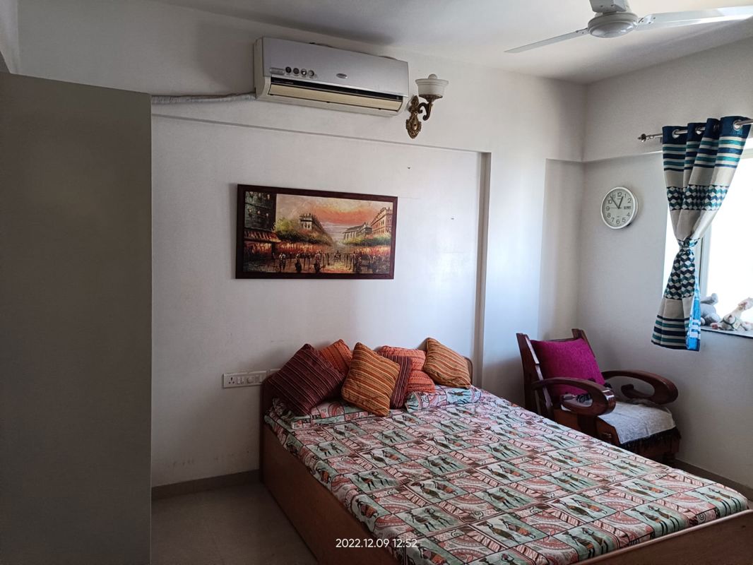1 BHK 600 Sq.Ft. Apartment in Oxford Elegance Apartment Condominium