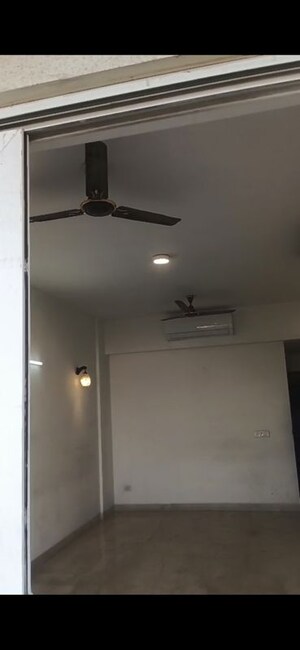 Room in 3 BHK Apartment at Puri Aanandvilas, Sector 81 – for Rent