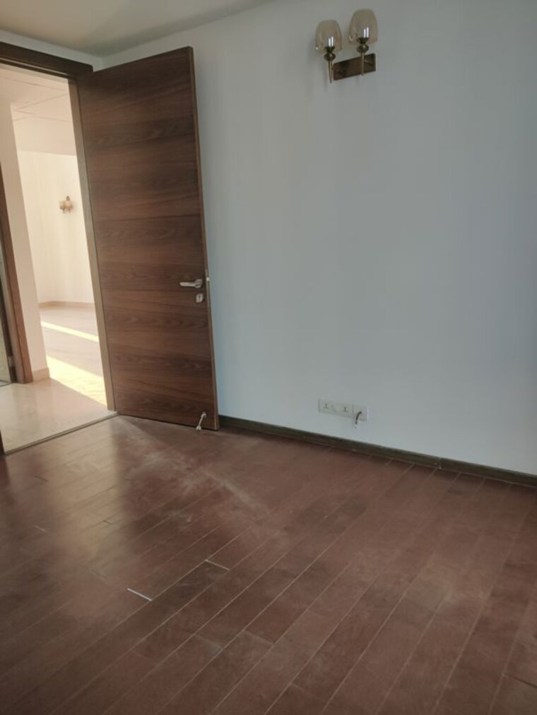 Room, m3m-golf-estate-fairway-west 3 Bedroom 3117 Sq.Ft. Apartment In Sector 65 Gurgaon 10425376