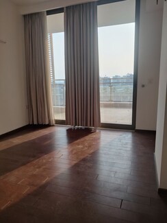 3 BHK + Pooja Room,Servant Room,Study Room,Basement Apartment For Rent in M3M Golf Estate Fairway West