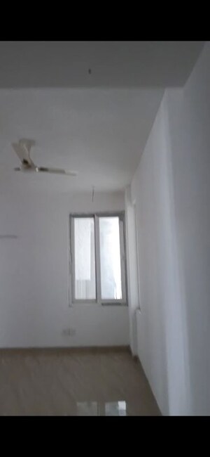 3 BHK Apartment For Rent in SLF Anushree, Sector 75