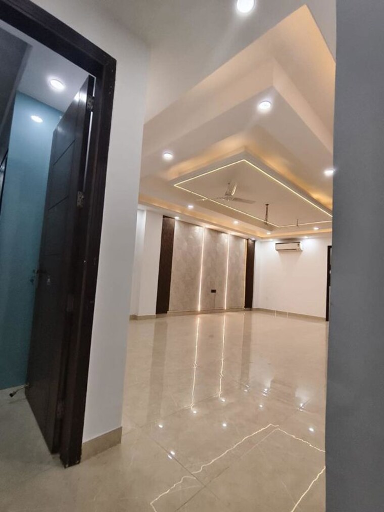 undefined, freedom fighters enclave 4 Bedroom 1786 Sq.Ft. Builder Floor In Freedom Fighters Enclave Delhi 10425393