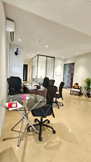 4 BHK Apartment For Rent in Goregaon East