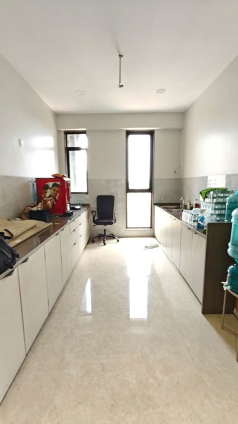 Kitchen, goregaon east 4 Bedroom 1750 Sq.Ft. Apartment In Goregaon East Mumbai 10425435