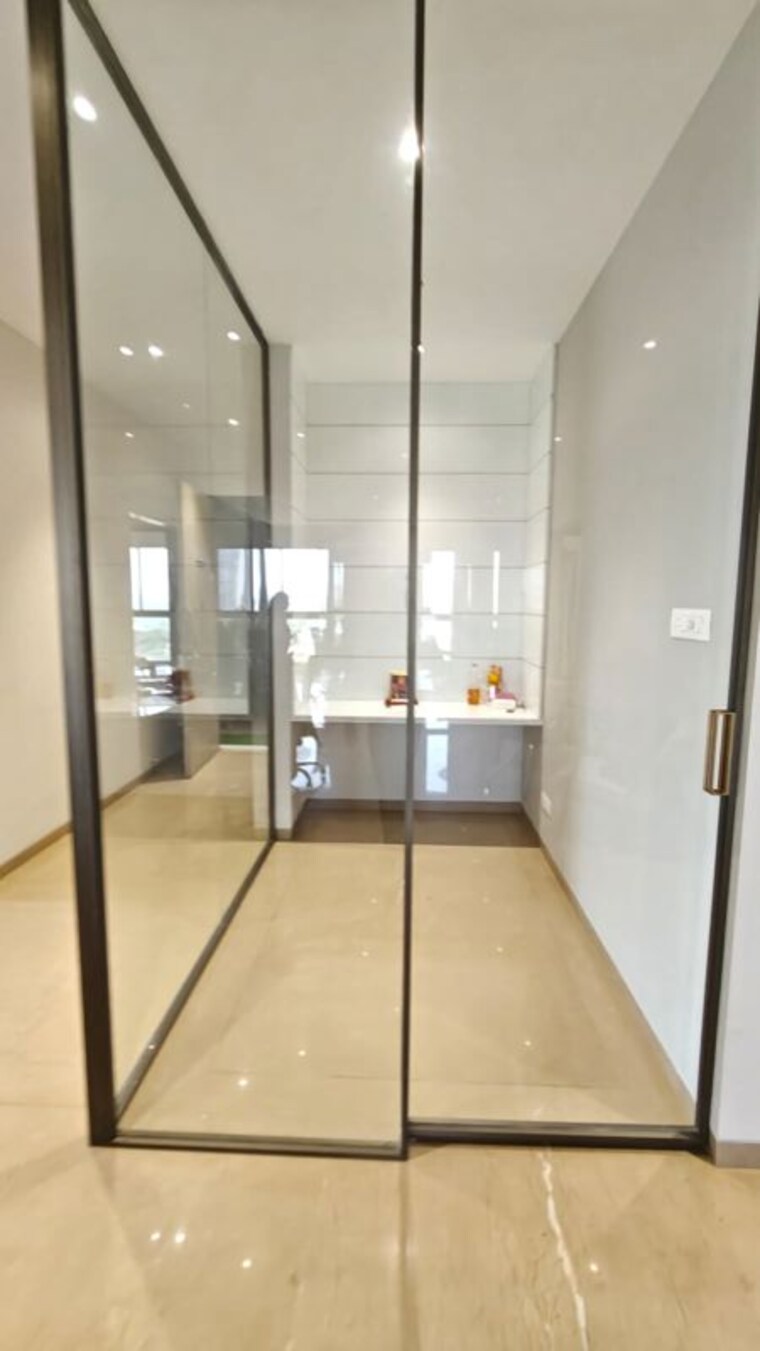 Kitchen, goregaon east 4 Bedroom 1750 Sq.Ft. Apartment In Goregaon East Mumbai 10425435