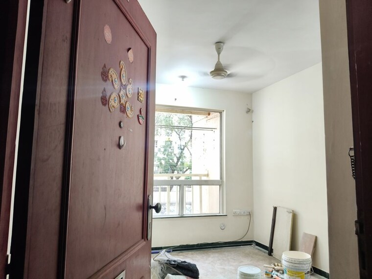 Bathroom, hiranandani-estate-flora 1 Bedroom 550 Sq.Ft. Apartment In Ghodbunder Road Thane 10425446