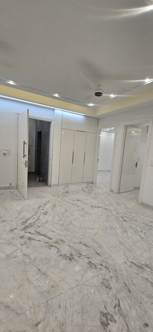 3 BHK Builder Floor For Rent in Smart World Orchard, Sector 61