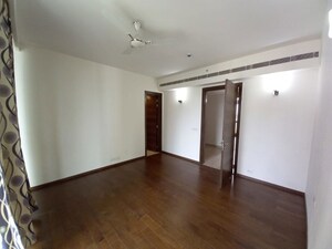 Room in 3 BHK Apartment at M3M Golf Estate Fairway East, Sector 65 – for Rent