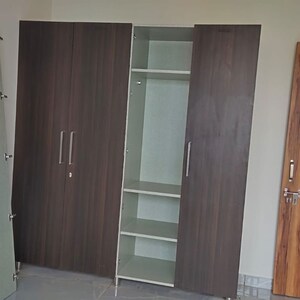 Room in 2 BHK Builder Floor at Sector 14 – for Rent