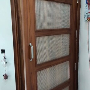 Room in 2 BHK Builder Floor at Sector 14 – for Rent