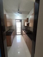 2.5 BHK + Pooja Room 1000 Sq.Ft. Apartment in Lodha Splendora